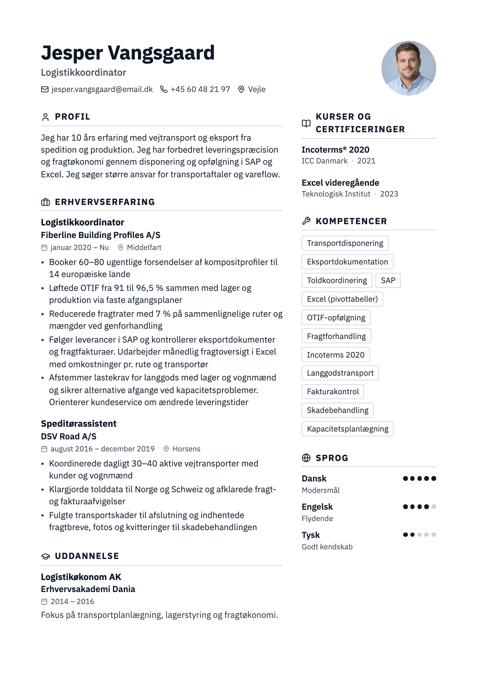 CV-eksempel for logistikkoordinator: komplet CV med profiltekst, erhvervserfaring og kompetencer