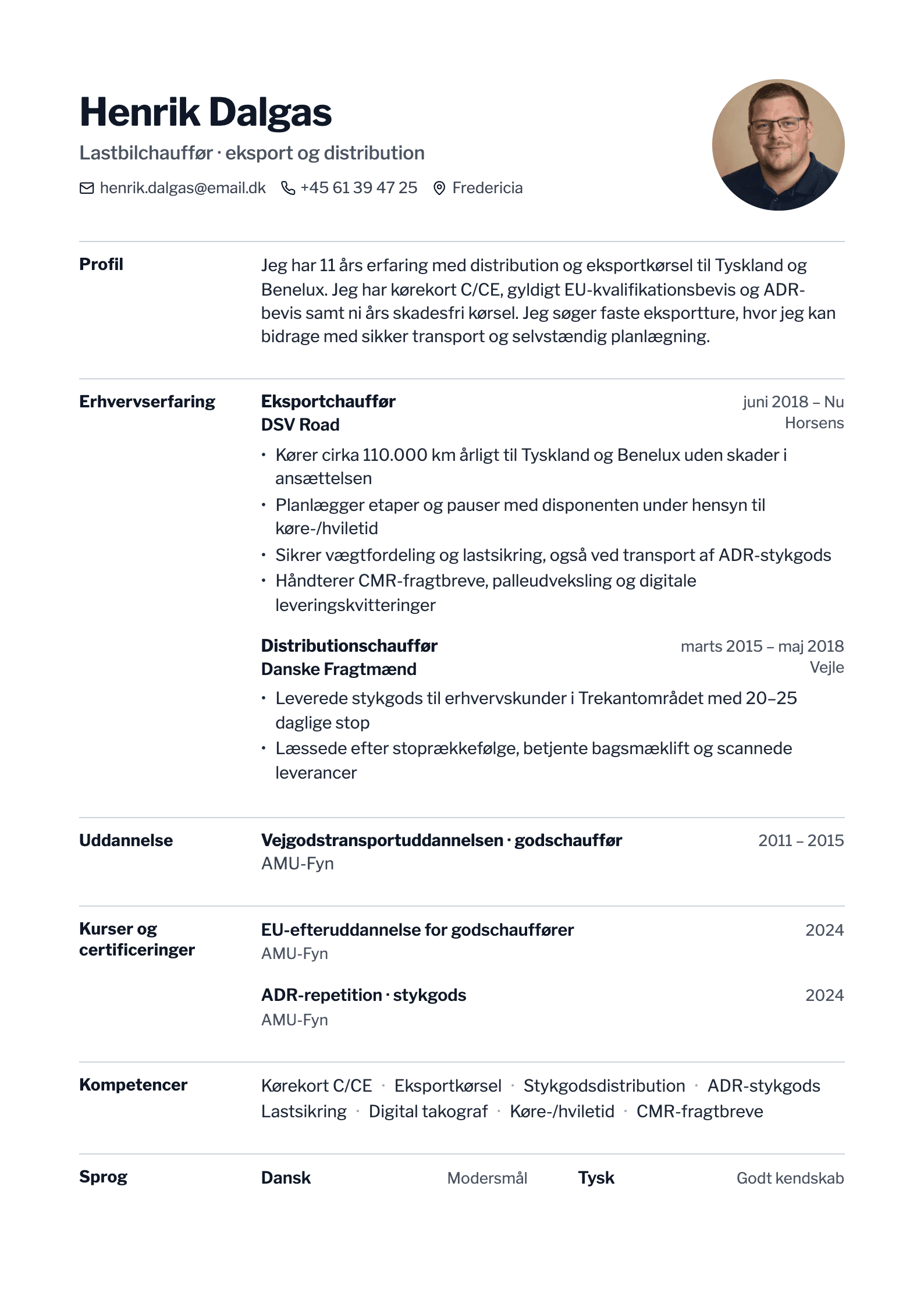 CV-eksempel for lastbilchauffør: komplet CV med profiltekst, erhvervserfaring og kompetencer