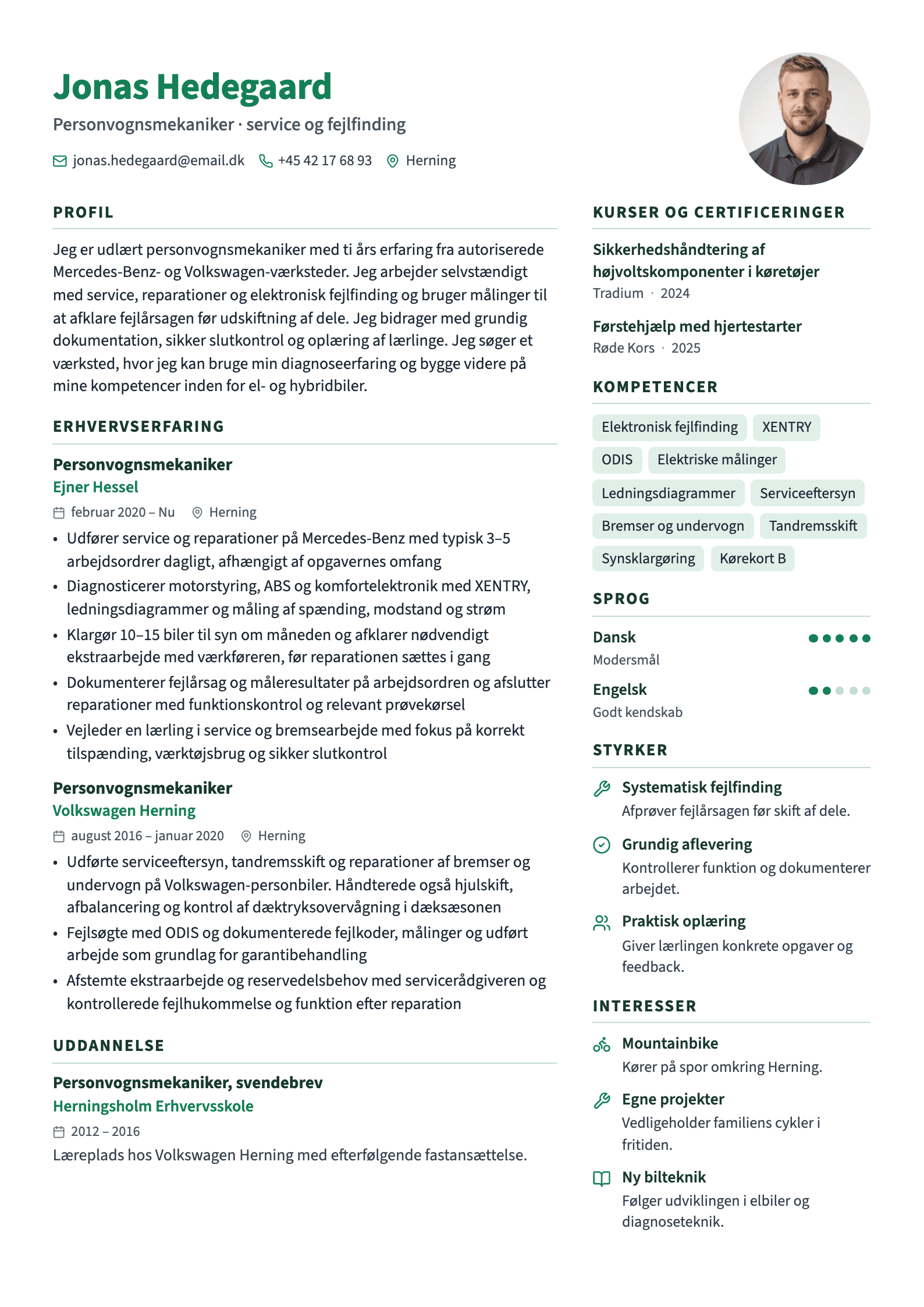 CV-eksempel for mekaniker: komplet CV med profiltekst, erhvervserfaring og kompetencer